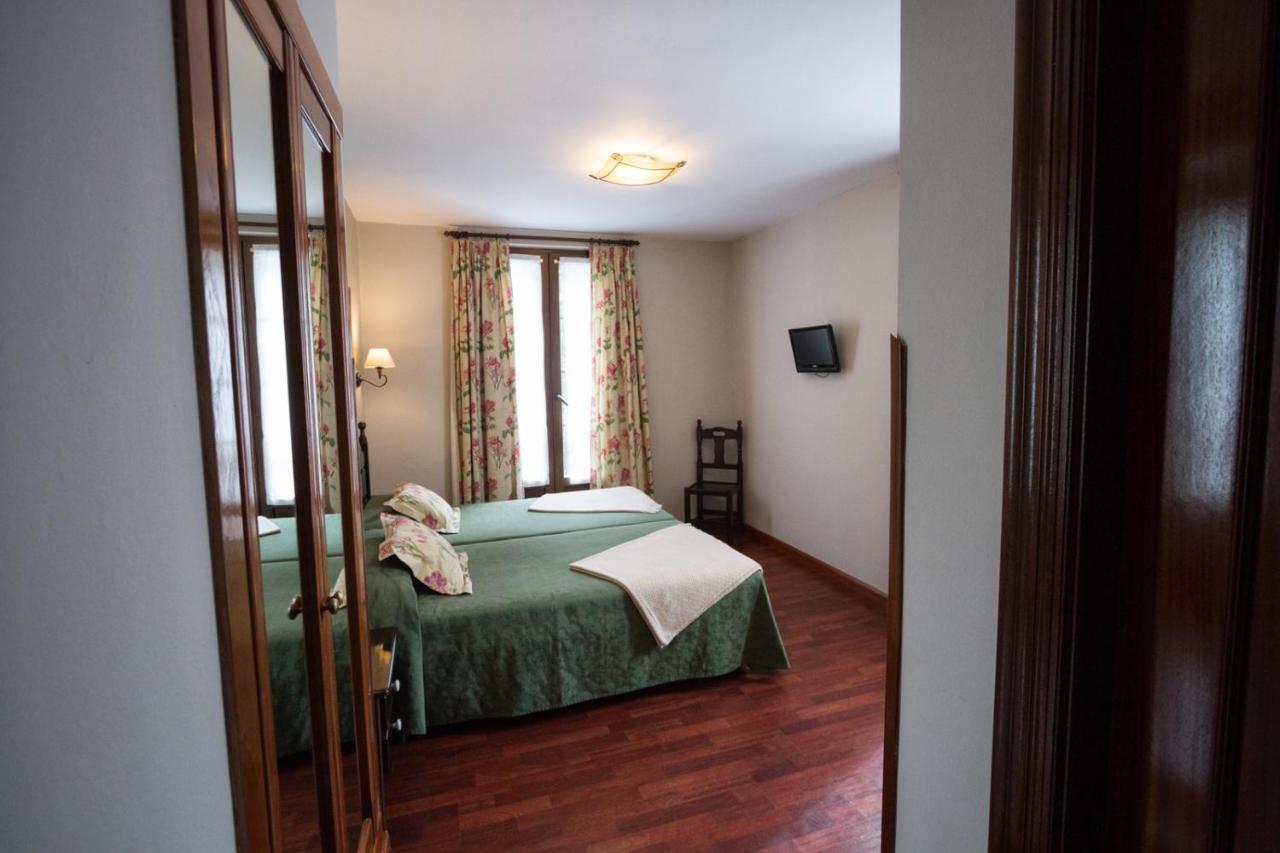 Hotel El Repelao Ковадонга Экстерьер фото