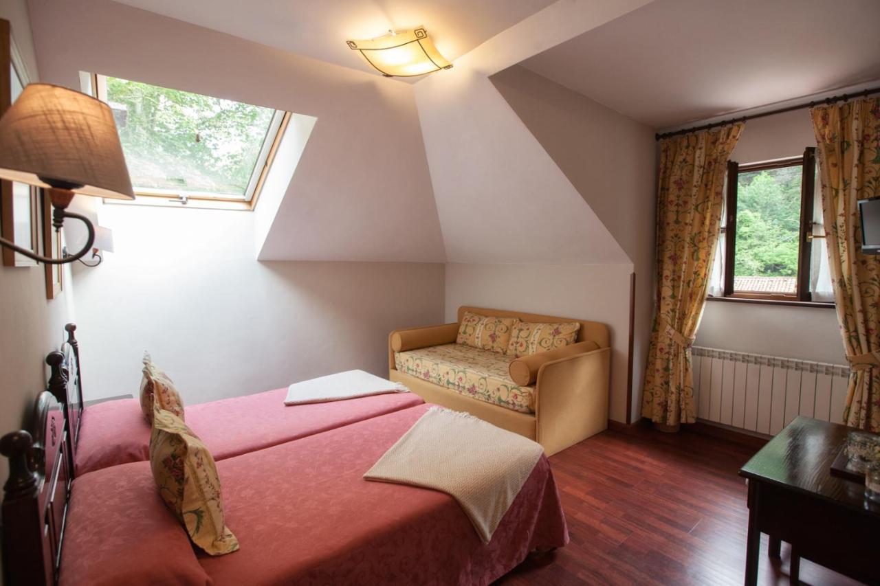 Hotel El Repelao Ковадонга Экстерьер фото